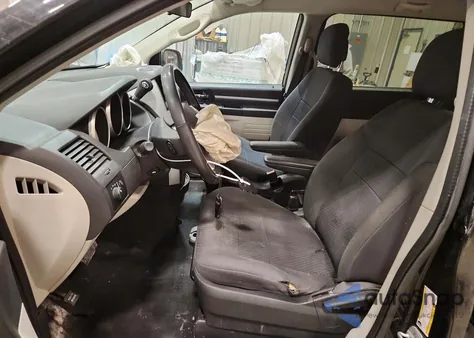 2010 Dodge Grand Caravan Hero z USA, uszkodzony, nr VIN 2D4RN3D15AR467521